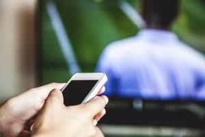 impact of tv advertisement on customer